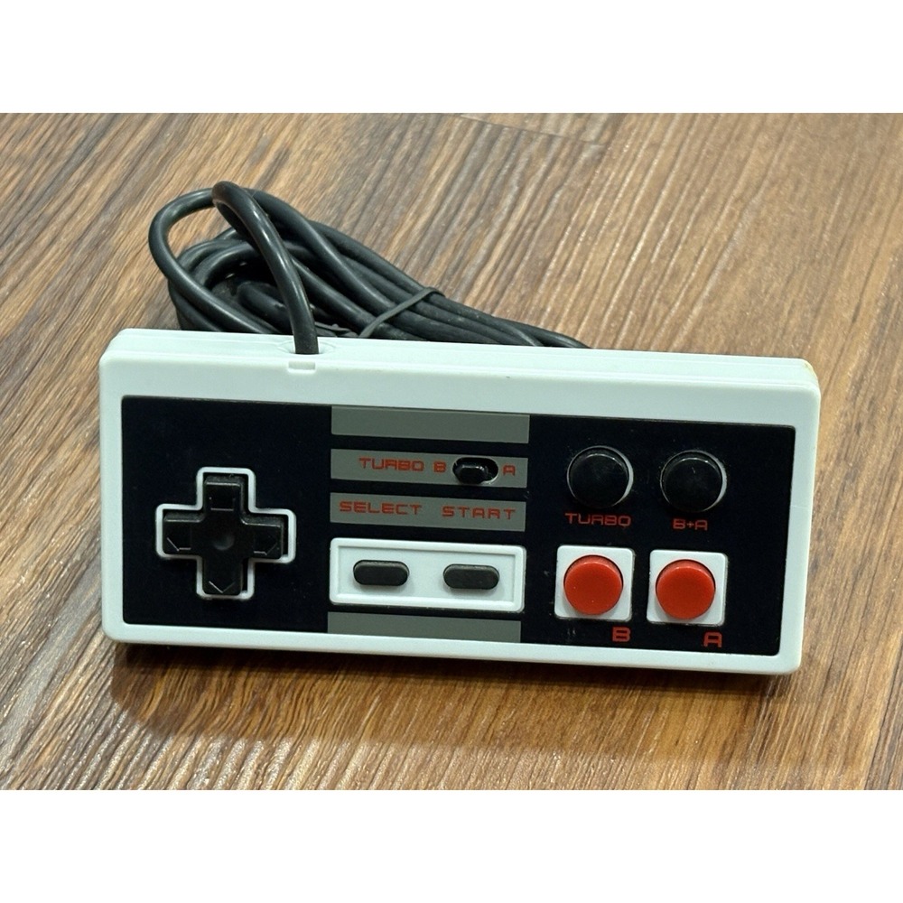Nintendo NES System Game Controller - Picture 9 of 11